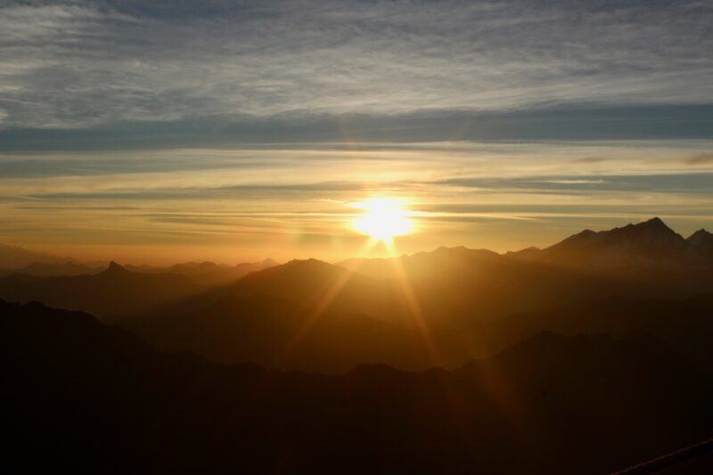 Lever du soleil au Mont-Fort
